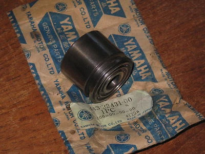 PISTÓN DE CHOQUE YAMAHA IT400 MX400 YZ400 YZ250 YZ360 MX250 YZ125 YZ100 483-22431-00 Foto 1 de 3