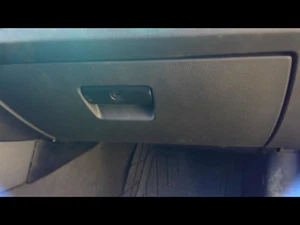 325I      2006 Glove Box 1030865 - Bild 1 von 12