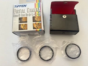VINTAGE Tiffen 37mm Lens Set w/ Case Close Up +1 +2 +4 Japan 37CUS - Picture 1 of 4