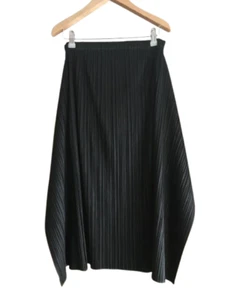 PLEATS PLEASE Issey Miyake Skirt PP71-JG505 Size 1 Polyester Elegant - Picture 1 of 4