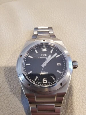 Reloj automático para hombre IWC SCHAFFHAUSEN Ingenieur fecha esfera negra Foto 1 de 4