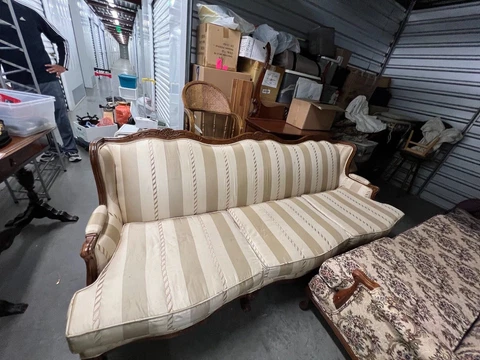 Antique Bernhardt Victorian - Traditional furniture sofa Cover