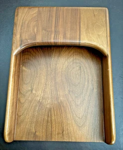 Bandeja de cartas de papel de escritorio de madera de nogal de mediados de siglo vintage de 10"14,5"x2,5" usada en excelente estado - Imagen 1 de 7