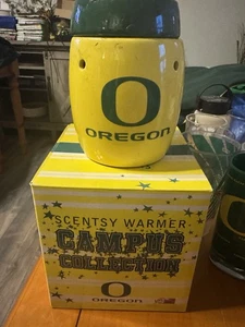 Scentsy Warmer Oregon Ducks Campus Collection Full Sized Collegiate Licensed - Picture 1 of 5