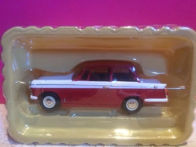 VANGUARDS SUPERBE TRIUMPH HERALD RED AND WHITE NEUF BOITE 1/43 B9 - Photo 1/3