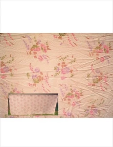 60s 70s 3 Yds 35 In x 46 In Pink Floral Crepe Dress Fabric Flower Power Vintage  - Picture 1 of 4
