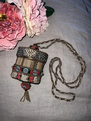 VINTAGE Mary Frances Small Box Beaded Handbag Bag Purse Clutch Crossbody EUC - Image 1 of 4