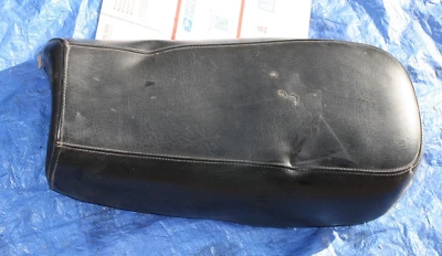 1975-76 HONDA XL250  OEM SEAT - Image 1 of 4