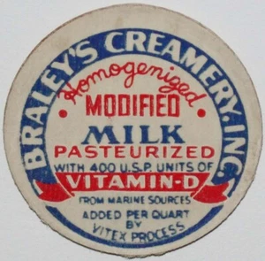 Vintage milk bottle cap BRALEYS CREAMERY Modified Vitamin D Massachusetts unused - Picture 1 of 2