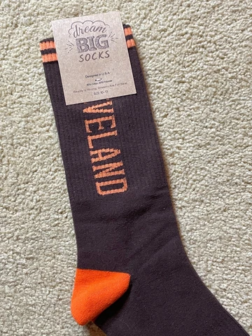 NWT Cleveland BROWNS NFL Football Dress Socks Thin Knit Cotton Poly Blend 10-13 Cover