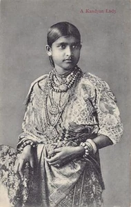 SRI LANKA - A Kandyan Lady - Publ. The Colombo Apothecaries Co. - Picture 1 of 2