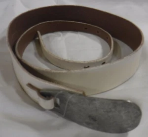 Free People - Oyster Bay Leather Waist Belt in Pearl - Size M/L 46" - Picture 1 of 2