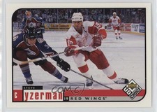 1998-99 Upper Deck UD Choice Choice Reserve Steve Yzerman #73 HOF