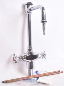 Chicago Faucets Utility Faucet w/ Atmospheric Vacuum Breaker - Picture 1 of 7
