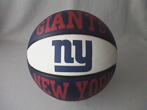 RARE NEW YORK NY GIANTS NFL FOOTBALL 2017 GOOD STUFF BASKETBALL LOOKS GREAT! Cover
