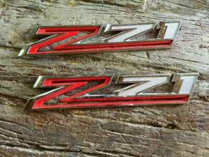 2019-2020 chevrolet truck z71 emblems 1500 brand new take off - Bild 1 von 5