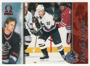 Markus Naslund - Vancouver - Copper (Hockey Card) 1997-98 Pacific Omega # 233 MT