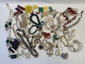 Joyero Vintage Limpieza Pulseras Esmalte Alfileres Broche Pendientes - Imagen 1 de 16