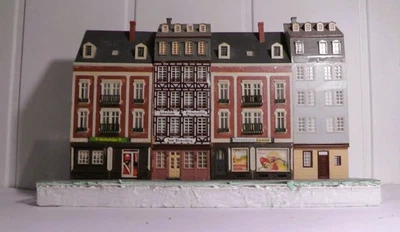 Stadthäuserzeile Hintergrund Modellbahn H0 Stadt # 25515 t - Bild 1 von 4