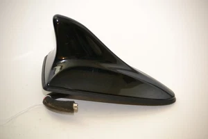 2010 2011 2012 HYUNDAI GENESIS COUPE ROOF RADIO SHARK FIN ANTENNA BLACK OEM - Picture 1 of 4