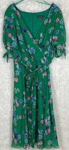 Vestido midi Jessica Howard talla 22W verde estampado floral manga corta cinturón - Imagen 1 de 8