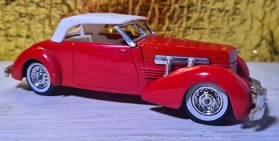 Matchbox Models Of Yesteryear 1937 Cord 812, Lovely Car. - Image 1 of 4