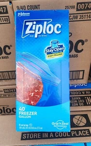 Ziploc Seal Top Bags 40 Freezer Gallon 10 9/16 IN x 10 3/4IN (26.8 cm x 27.3 cm) - Picture 1 of 6