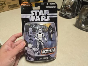NEW STAR WARS EPISODE III HEROES & VILLAINS CLONE TROOPER FIGURE 2006! S44 - Picture 1 of 4