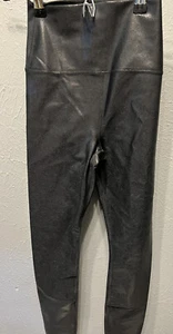 CARBON 38 Black Hi Rise Takara Leopard Leggings sz XS - Picture 1 of 4