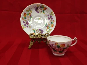  Royal Chelsea Vintage  Anchore Dainty Floral Fine Bone China Tea Cup And Saucer - Picture 1 of 9