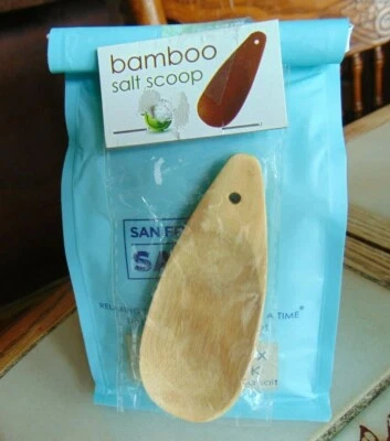 Detox Soak 32 oz. Bolsa de regalo de lujo de San Francisco Salt Co. con cuchara de bambú Foto 1 de 4