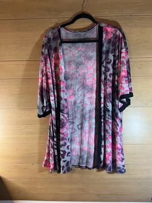 Cárdigan Poliéster Rosa Gris Y Negro Estampado Leopardo 1X/2X Mujer’s Animal Print Foto 1 de 2