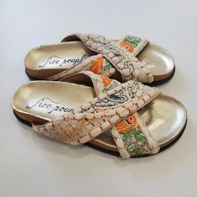 Босоножки женские Free People 6,5 37 бежевые с вышивкой крестом ремешком пробковые горки рыба - Изображение 1 из 4