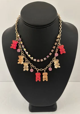 Collar Betsey Johnson GUMMY BEAR con estrás de cristal rosa con temática de caramelo - Defecto Foto 1 de 4