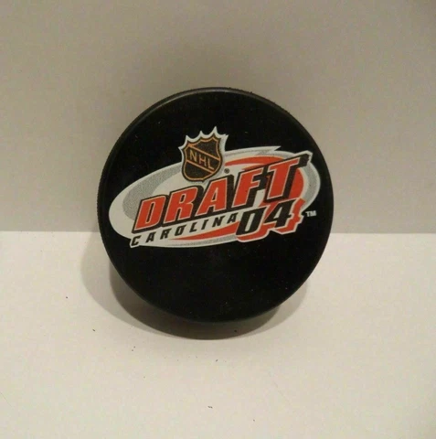 2004 NHL Draft Hockey Puck BRAND NEW Carolina Hurricanes - Alex Ovechkin #1 Pick Cover