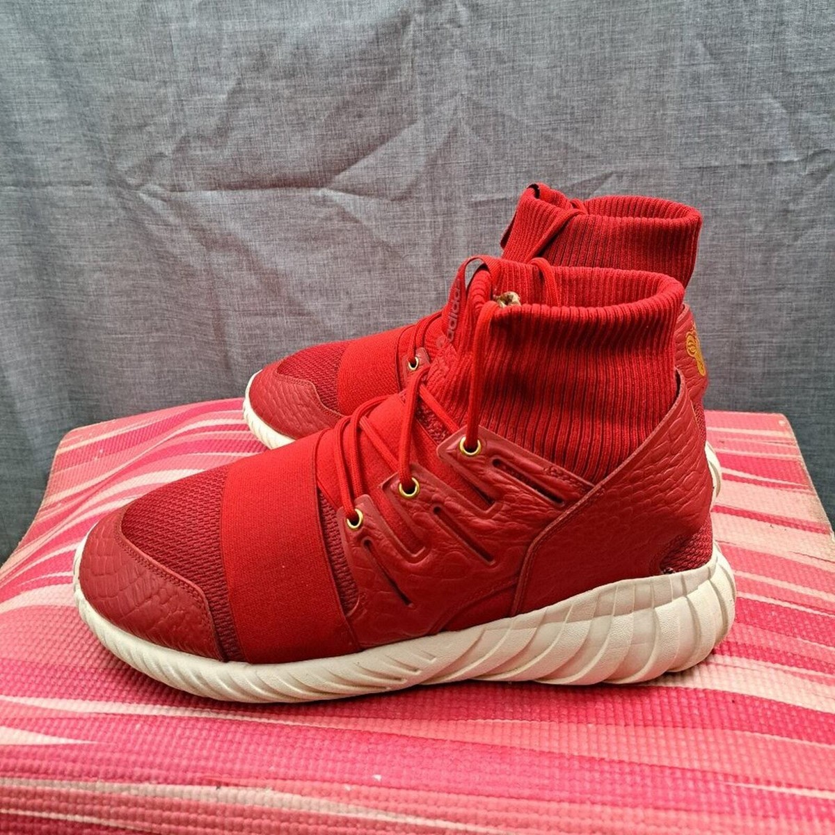 %Men Adidas Tubular Doom CNY Chinese New Year Men\'s Size 13 / A 43 Adidas Tubular Doom Chinese New Year Red Athletic Sneakers  main image 4