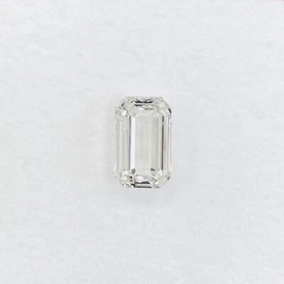 GIA Certified Natural Loose Diamond Emerald Cut 1.00 Carat G Color VS1 Clarity - Image 1 of 4