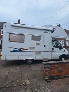 motorhomes - Picture 1 of 15
