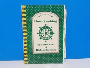 Home Cooking With The Pilot Club Cookbook 1999 Highlands Texas EUC - Picture 1 of 5
