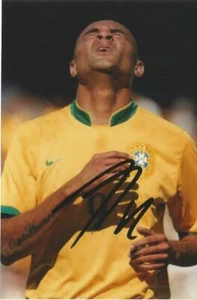 BRAZIL & MIDDLESBROUGH: AFONSO ALVES SIGNED 6x4 ACTION PHOTO+COA - Picture 1 of 1