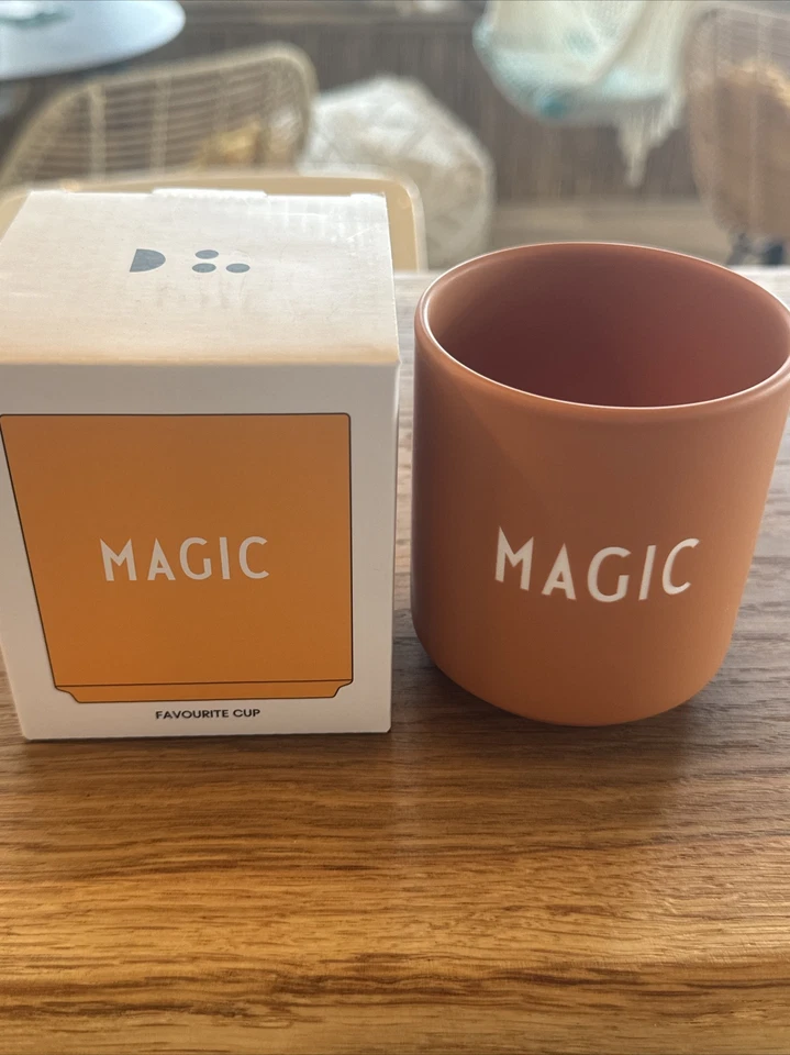 Design Letters Lieblings becher MAGIC | Tasse mit Spruch | Dekorative - Bild 1 von 4