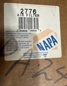 NAPA 2776 Air Filter (Wix 42776) Ford B700 F600 F700 F800 CF6000 CF7000 CF8000 - Picture 1 of 8