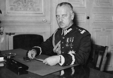 Polish General Wladyslaw Sikorski at his desk in Angers OLD PHOTO