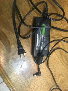 Genuine Sony Laptop Charger AC Adapter Power Supply PCGA-AC19V1 19.5V 3A 60W  - Picture 1 of 4