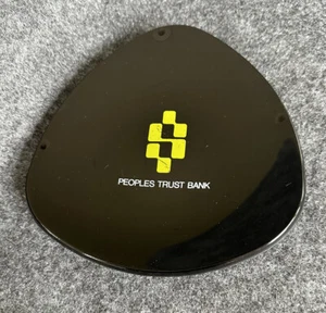 Vintage schwarz Glas PEOPLES TRUST BANK Logo Werbung dreieckig Schmuck Schale - Bild 1 von 16
