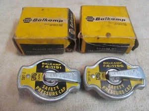 (2) NOS BALKAMP, (NAPA), AUTO/TRUCK RADIATOR CAPS, 7 LBS & 13-15 LBS, USA MADE. - Picture 1 of 6