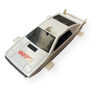 1977 JAMES BOND 007 THE SPY WHO LOVED ME LOTUS ESPRIT 1:43 DIE-CAST VINTAGE - Picture 1 of 9