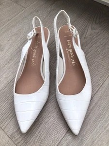 New Look Wide Fit White Croc Look Sling Backs 6. Never Worn - Picture 1 of 4