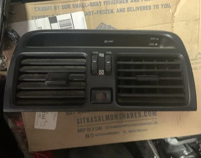 1995 1996 1997 LEXUS LS400 TABLERO CENTRAL VENTILACIONES DE AIRE CON RELOJ 83910-50012 Foto 1 de 3