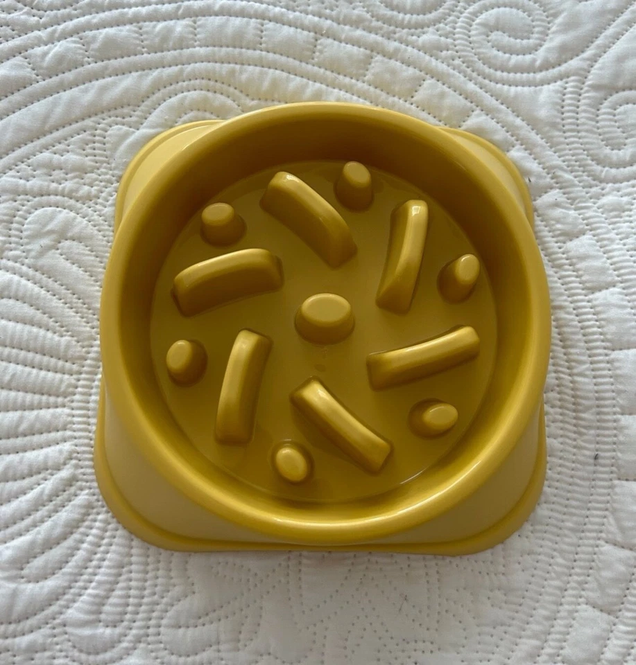 Slow Feeder Dogs Bowl for Large Dogs Anti-Gulping Pet Slower Food Feeding Bowl - Image 1 of 1